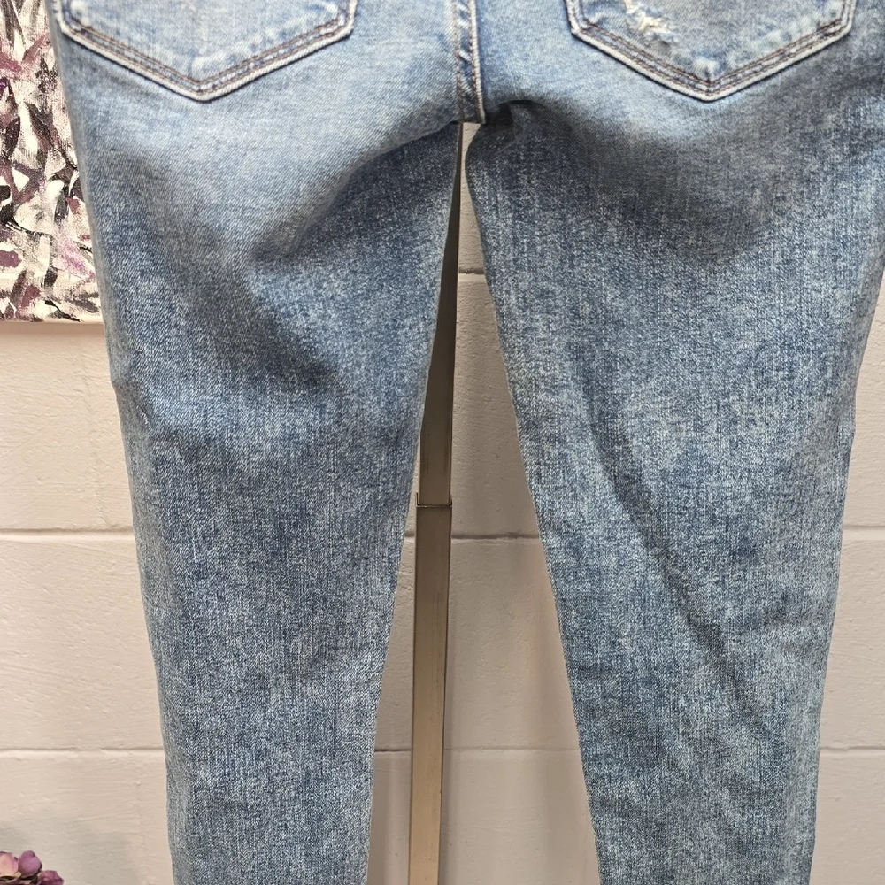 American Eagle Outfitters Distressed Blue Skinny Jeggings